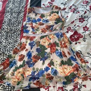 Floral dress size medium.